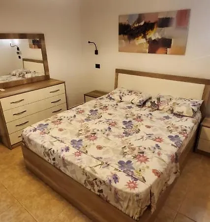 Helios Qerret House Appartamento *